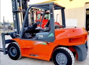 Haute qualité Heli CPCD80 8 tonnes chariot élévateur automatique moteur Diesel nouvel état chariot élévateur de levage Toyota avec pompe à noyau - Product Image 4