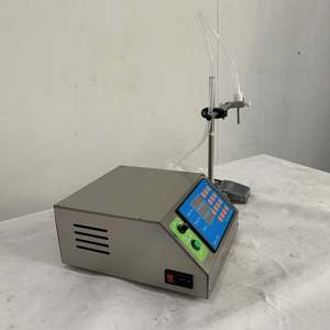 Máquina de llenado de líquidos pequeña de sobremesa con bomba peristáltica de un solo cabezal para lociones, cosméticos, café, bebidas, jugos, miel, perfumes y agua. - Product Image 4