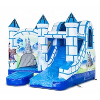 Château gonflable bleu et blanc de conte de fées avec toboggan, équipement de divertissement extérieur pour enfants