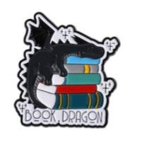 Pin de metal 3D con esmalte de níquel negro, inspirado en la novela de fantasía Fourth Wing, para amantes de la <span class=keywords><strong>literatura</strong></span>, con dragones lindos/románticos impresos en letterpress - Product Image 6