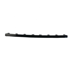 Para <span class=keywords><strong>Audi</strong></span> <span class=keywords><strong>Q2</strong></span> <span class=keywords><strong>2022</strong></span> a 2025, embellecedor de parachoques trasero S Line 81A807578TB2 81A807578T94, plástico ABS, reemplazo directo - Product Image 1