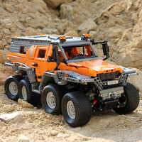 Tiktok pièces 2.4Ghz haute vitesse RC voiture blocs de construction 1/8 conquérant sibérien Super voiture jouets Legoedi moule roi 13088s voiture moc