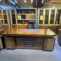 Bureau de direction moderne de luxe de 2 à 3.2m pour le patron Mobilier de bureau exclusif avec forme élégante