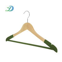 Cintre en bois floqué vert antidérapant pour hôtel et maison, organisateur de manteaux et robes