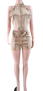 Conjunto de dos piezas de mezclilla para mujer, top sin mangas con cuello halter y pantalones cortos de mezclilla, ropa de verano de alta calidad. - Product Image 5