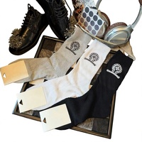 Nouvelles chaussettes mi-mollet unisexes tendance printemps/été en coton antibactérien, sans couture, fines, en maille unie, imprimées à chaud avec motif croisé