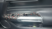CCExcellent pour Ford Mustang 2015-2023, garniture intérieure en fibre de carbone forgée, couvre-tableau de bord, 4 trous, kits de tableau de bord, remplacement direct