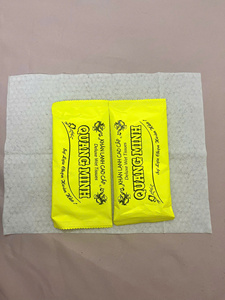 Toallitas húmedas individuales desechables con logotipo personalizado, toallitas húmedas individuales, toallitas de agua pura para viajes, restaurante, hotel, paquete individual - Product Image 4