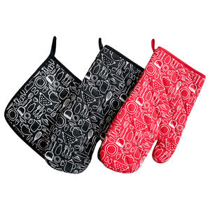 Gants de cuisine en coton résistants à la chaleur, motif couverts rouges et noirs, 17x30cm, pour une utilisation en cuisine - Product Image 6