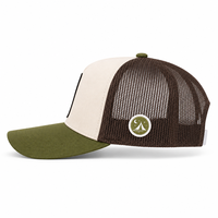 Casquette Trucker en Coton et Maille à 5 Panneaux de Haute Qualité pour Hommes, avec Logo Brodé Personnalisé et Patch en Caoutchouc, Idéale pour les Sports de Plein Air et les Activités de Performance