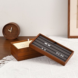 ถาดใส่ลูกปัดไม้เนื้อแข็งแบบกำหนดเอง สำหรับจัดแสดงอัญมณีเพชรเม็ดเดี่ยว ถาดใส่เครื่องประดับลูกปัดเพื่อการตกแต่งและวัฒนธรรม ถาดเก็บลูกปัดเม็ดเดี่ยว - Product Image 2