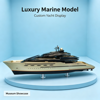 Modèle de yacht de luxe personnalisé avec coque dorée et superstructure noire