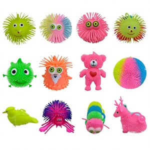 Jouet éducatif en caoutchouc anti-stress en forme de hérisson avec des yeux bombés pour enfants - Product Image 3