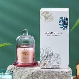 Vela Aromática de Cera de Soya Hecha a Mano con Cristales de Lujo de 5 oz con Tapa - Perfumada para Regalos de Navidad y Graduación - Product Image 1