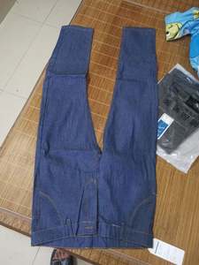 Vente en gros de pantalons longs décontractés pour hommes, tailles 42-50, pantalon cargo en denim, pantalon en denim ample à jambes droites pour hommes, jeans pour hommes - Product Image 4