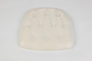 وسادة كرسي من الفينيل الأبيض بأزرار جلدية وسادة وسادة - Product Image 2