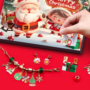 Boîte-cadeau Pokele de Noël faite <span class=keywords><strong>à</strong></span> la main Bracelet perlé mignon bricolage 3-12 boîte aveugle de petite fille fournitures de vacances - Product Image 4