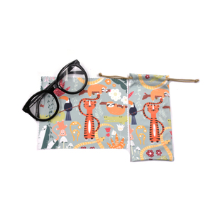 Lunettes en <span class=keywords><strong>tissu</strong></span> en <span class=keywords><strong>microfibre</strong></span> de gros Sac de rangement de nettoyage Accessoires de lunettes de soleil Pochette d'emballage à c - Product Image 2