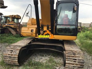 รถขุดตีนตะขาบไฮดรอลิก Caterpillar 325D/325DL มือสองมาใหม่ กำลังเครื่องยนต์ 152 กิโลวัตต์ ความจุบุ้งกี๋ 1.1 เมตร มีสินค้าในสต็อก - Product Image 4