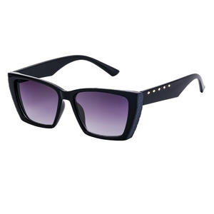 Gafas de Sol de Ojo de Gato para Mujer Fy-99231, Color Negro Brillante C1, Lentes de PC Gris Arena, Protección UV400, Estilo de Marco Cuadrilateral - Product Image 5
