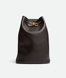 Sac seau Bottega BV Andiamo pour femme en cuir de veau soyeux avec détail nœud signature et bandoulière coulissante Veneta - Product Image 2