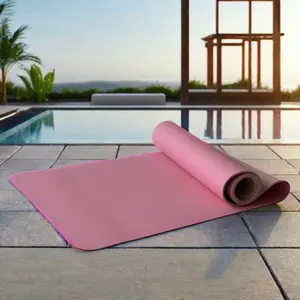 Sıcak satış özel TPE malzeme Yoga Mat çevre dostu Yoga Mat