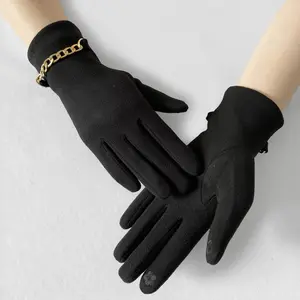 Fabricant BSCI Personnalisez votre mode d'hiver avec des gants pour femmes à écran tactile