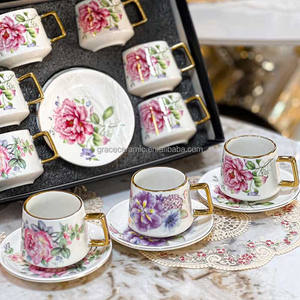 Tasses à thé et soucoupes personnalisées en porcelaine de Chine neuve, à motif espresso imprimé sur mesure, avec bordure dorée et poignée, 90cc, couleurs vives - Product Image 1