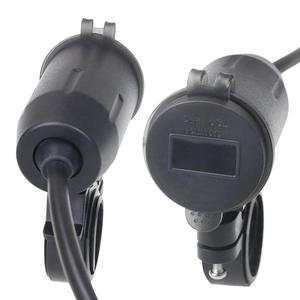 ホットセール 12-24V入力 5V 2.1A出力 デュアルポート シガーソケット<span class=keywords><strong>USB</strong></span>充電器 テスラ モデル3用 車載/船舶用携帯電話充電器 - Product Image 4