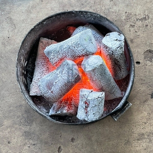 <b>Smokeless</b> Natural Lump Charcoal Manufacturer Khaya Hardwood Charcoal for <b>BBQ</b> and Restaurant Use Wholesale Price - Product Image 5