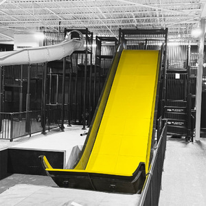 Grande Parque de Escorregadores Secos para Crianças, Playground Gigante com Escorregadores em Espiral e Tubos Ondulados para Diversão Interna - Product Image 3