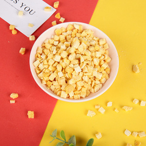 Dés de pêche jaune lyophilisés Halal, sans sucre ajouté, faible MOQ, emballage personnalisé, garniture pour céréales, végétalien, en vrac - Product Image 2
