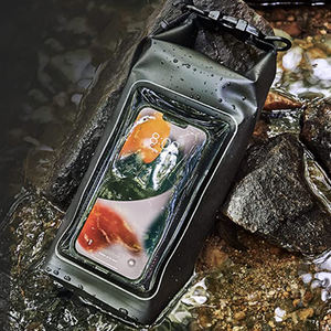 Sac étanche flottant à enroulement portable de 2 L, pochette étanche pour téléphone avec écran tactile pour les voyages, le camping, le surf, la natation, la plongée, la dérive - Product Image 3