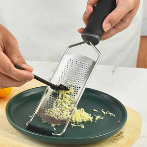 Râpe à fromage en acier inoxydable avec poignée, zézette à citron, râpe à chocolat et parmesan, outil de cuisine et de pâtisserie professionnel - Product Image 5