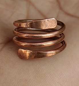 Vintage forma rotonda antico Design personalizzato lussuoso di qualità Premium fatto a mano 99.99% anello di rame puro per le donne degli uomini - Product Image 1