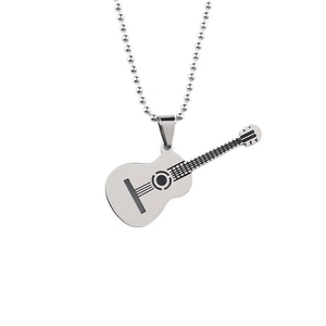 Collier classique en forme de plectre de guitare acoustique en acier inoxydable pour les amateurs de musique et les guitaristes - Product Image 1