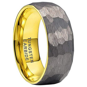 Venta caliente carburo de tungsteno 8mm negro martillado anillo joyería martillado boda compromiso bandas <span class=keywords><strong>alianza</strong></span> joyería <span class=keywords><strong>para</strong></span> hombres mujeres - Product Image 3