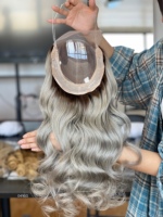 Mini perruque SHY en cheveux humains, cheveux vierges bruts, couverture fine des cheveux 8*8, dentelle frontale, ondulations naturelles, couleur de salon, OEM ODM