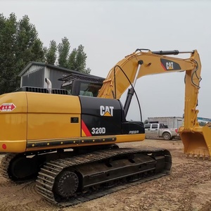 Conception originale, excavatrice Cat 320D d'occasion, poids opérationnel de 20 tonnes, en bon état de marche, à vendre - Product Image 2