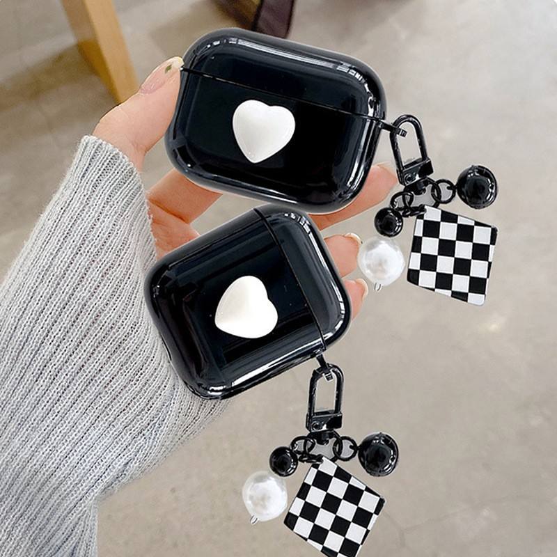 พร้อมจี้