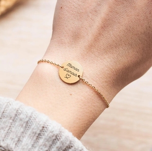 <span class=keywords><strong>Bracelet</strong></span> Personnalisé Plaqué Or 18k avec Médaille à Graver et Chaîne Fine Cadeau <span class=keywords><strong>de</strong></span> <span class=keywords><strong>Naissance</strong></span> pour <span class=keywords><strong>Maman</strong></span> <span class=keywords><strong>Bracelet</strong></span> Marraine Gravé - Product Image 2