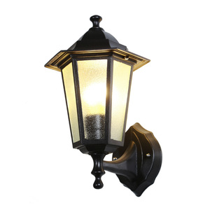 Lámpara de Pared Exterior de Latón con Difusor de Vidrio Templado, Luz LED Blanca Cálida de 3500K, Impermeable, Garantía de 10 Años, Iluminación para Jardín - Product Image 3