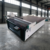 Máquina de Corte de Espuma TC para Tableros de Espuma EPDM, EVA, EPE, PVC con Cuchilla Vibratoria CNC Oscilante y Mesa de Corte CE