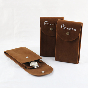 Bolsa de terciopelo personalizada con logo impreso para relojes, embalaje de regalo para joyas, sobre de gamuza con botón y soporte interior. - Product Image 1