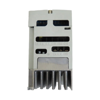 Nouveau variateur de fréquence Variable Compact LS 0.75kW d'origine SV004iG5A-2 onduleur monophasé 220V en Stock