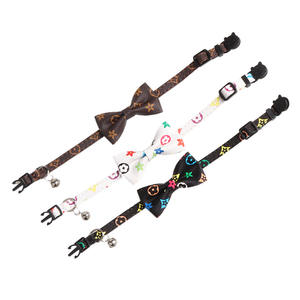 Pajarita de lujo Característica Patrón de impresión Collar de mascota Nudo de lazo para perros Gatos Material de PU - Product Image 5