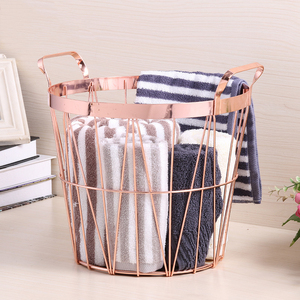 Household wrought iron Metal Laundry Basket with handle Rose gold hollow finishing laundry basket Metal clothes storage basket