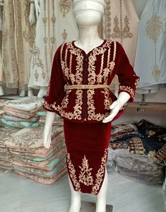 NEW--STUNNING BRODERIE ZARI sur VESTE EN VELOURS & ROBE KARAKOU AVEC Agrémentée DE PERLES DE VERRE EN CRISTAL, PIERRE, TRAVAIL DABKA - Product Image 2