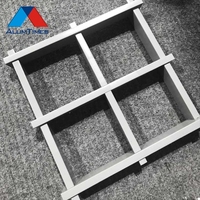 Plafond suspendu en grille métallique Alumtimes Foshan Factory, aluminium 10 x 10, cellules ouvertes, déflecteur de plafond en forme de U pour magasin