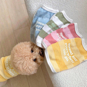 Camiseta sin mangas para mascotas con diseño de gofres a rayas multicolor, chaleco transpirable de verano para perros con estampado de letras para <span class=keywords><strong>cachorros</strong></span> pequeños - Product Image 1